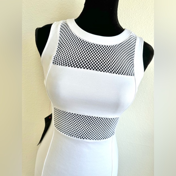 BEBE RESORT DRESS - Picture 7 of 8